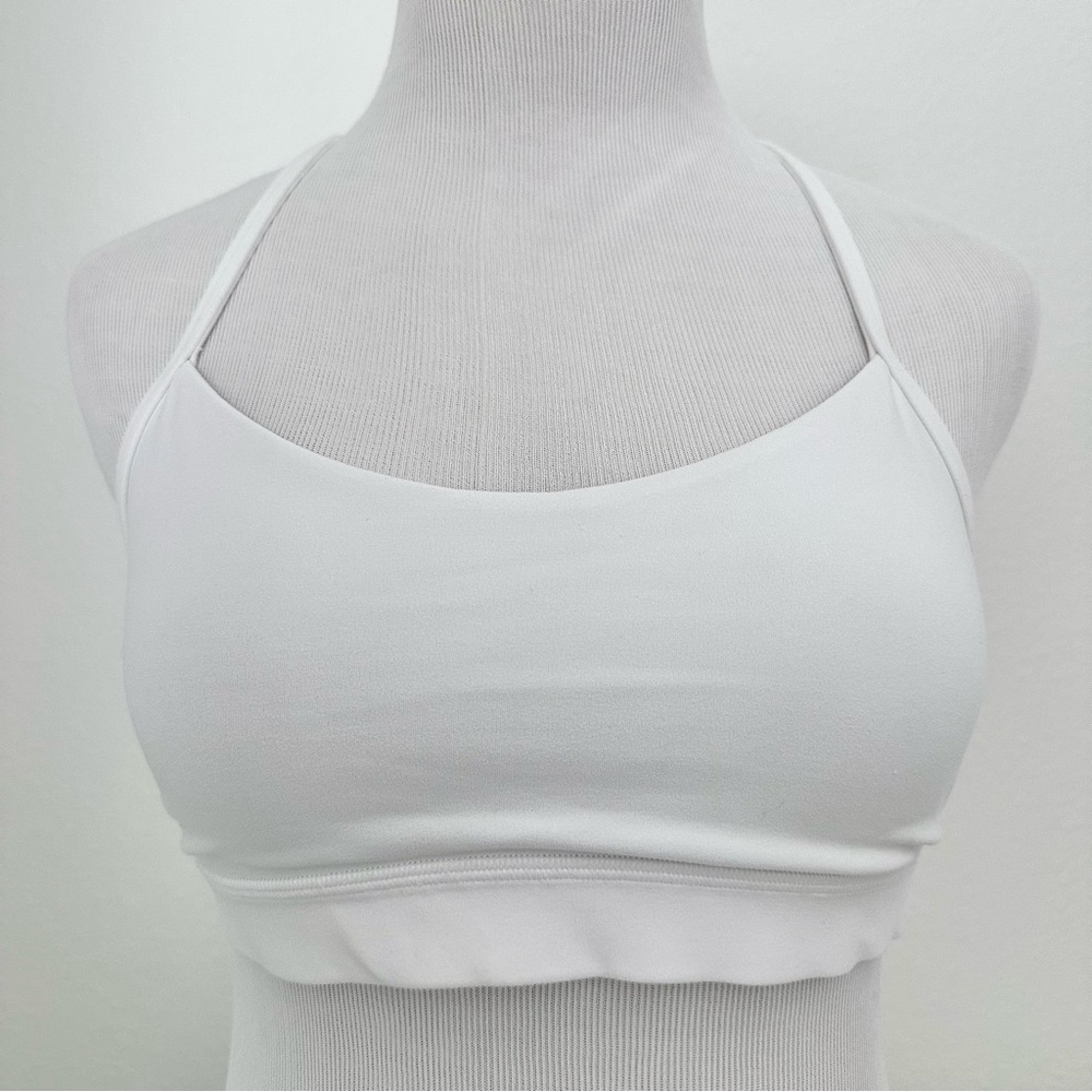 Lululemon - Picture 4 of 8